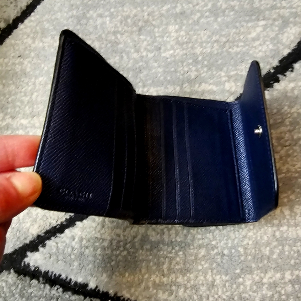 Coach Essential Mini Trifold Wallet In Colorblock Blue - Picture 7 of 10